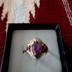 10k amethyst & diamond ring - size 5 1/2.